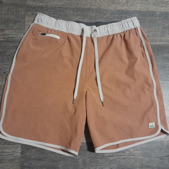 Vuori Other - $68 Vuori Banks Shorts 7” Inseam Palo Santo Linen Texture ~ V330 ~~ Men’s Large
